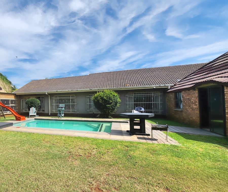 3 Bedroom Property for Sale in Stilfontein Ext 4 North West